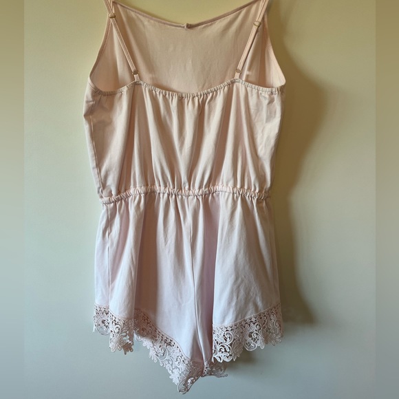 Le Rose Stories - pink romper - Picture 4 of 5